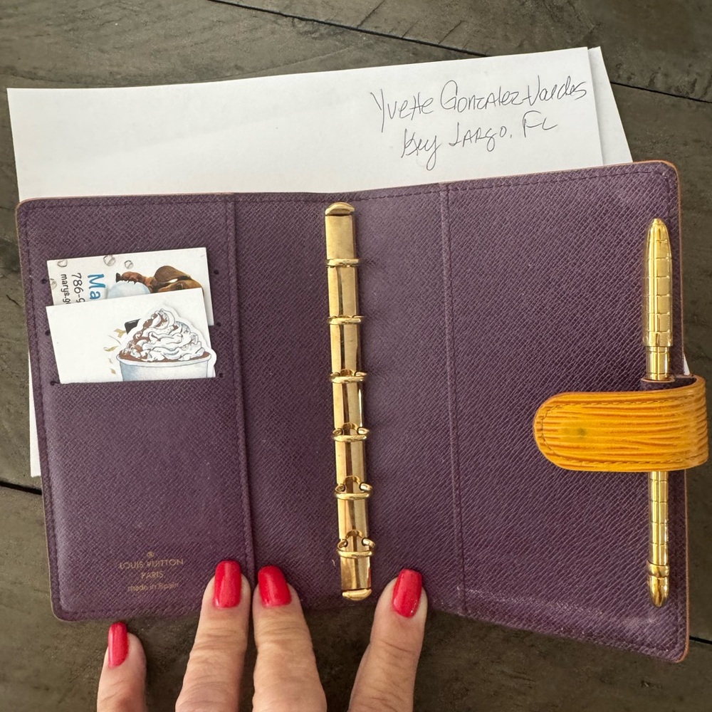 YELLOW EPI AGENDA w/LV AGENDA PEN